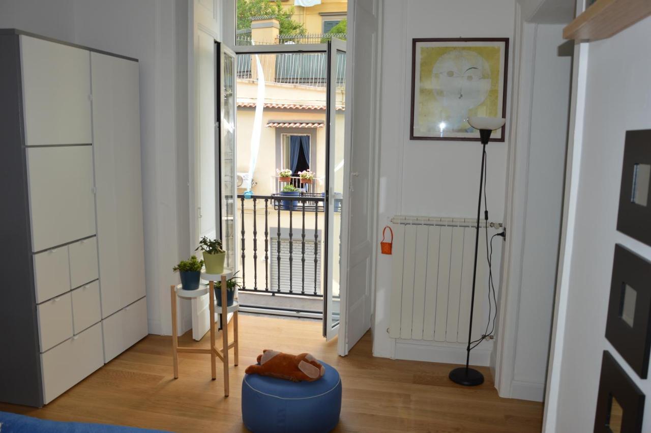 Casa Flora Al Corso Daire Napoli Dış mekan fotoğraf